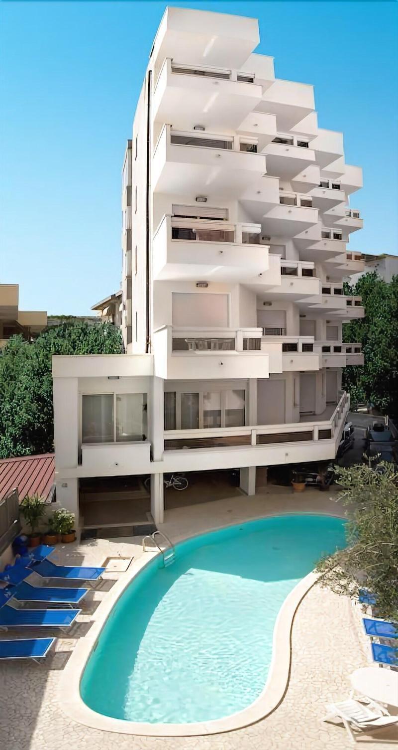 Hotel Prestige Cattolica Exteriör bild